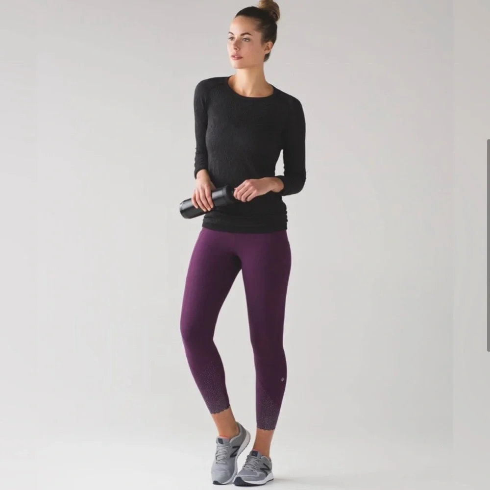 Lululemon Tight Stuff Tight II Darkest Magenta Size 2